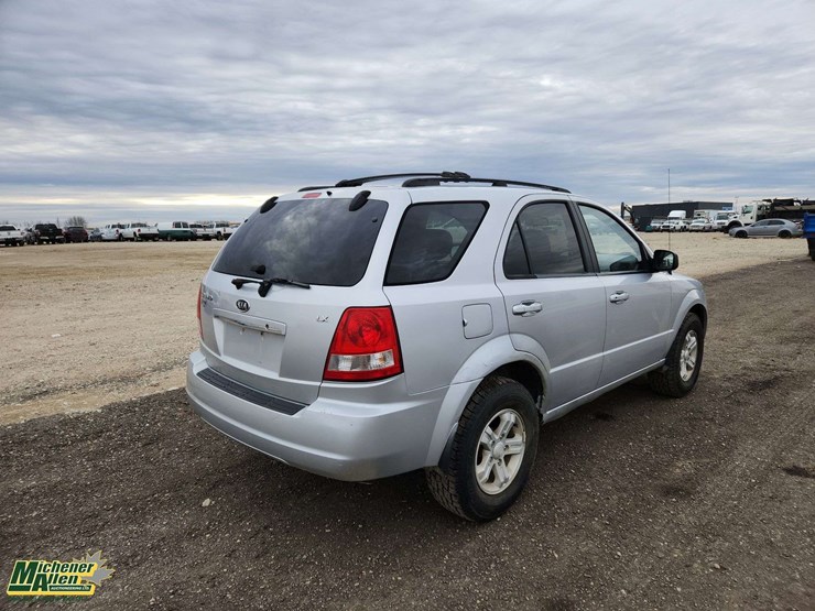 2006-kia-sorento-lx-image-3