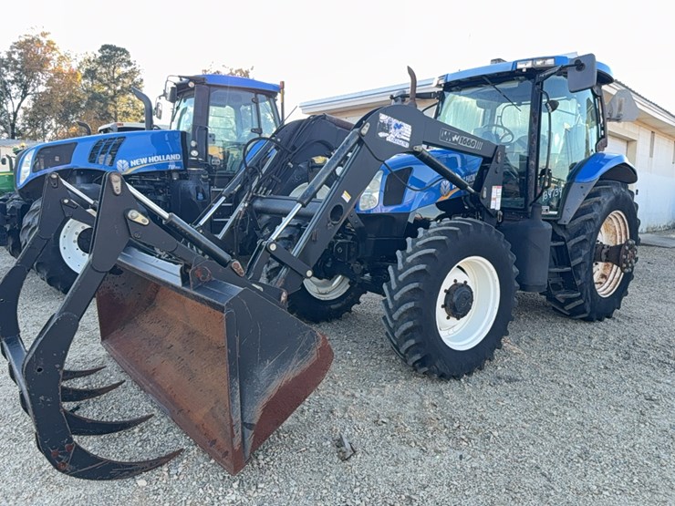 new-holland-t6070-image-1