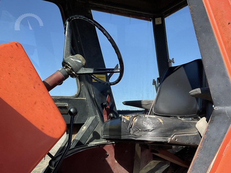 allis-chalmers-7050-image-20