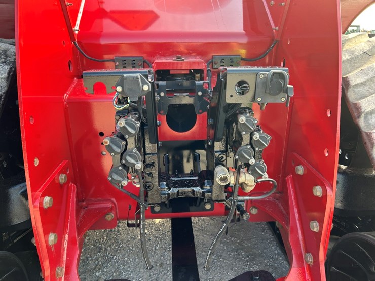 2013-case-ih-steiger-550-hd-image-71