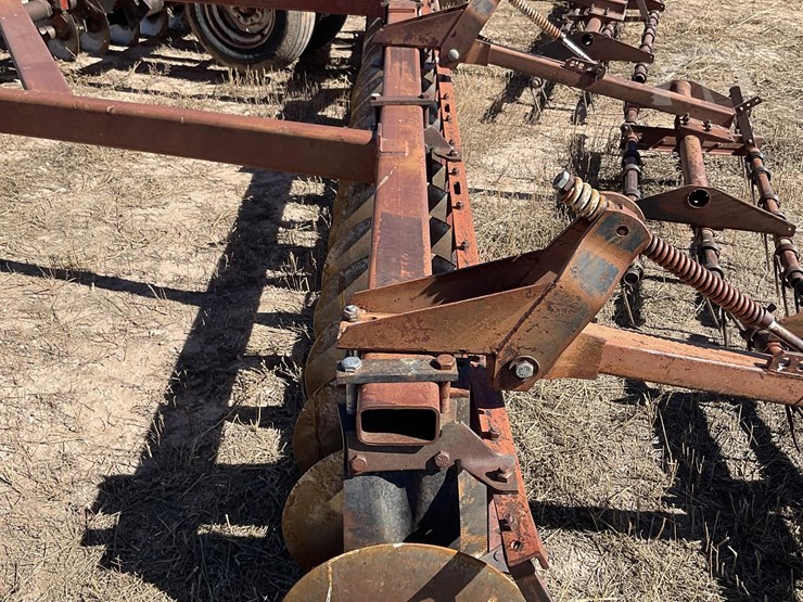 international-490-image-29