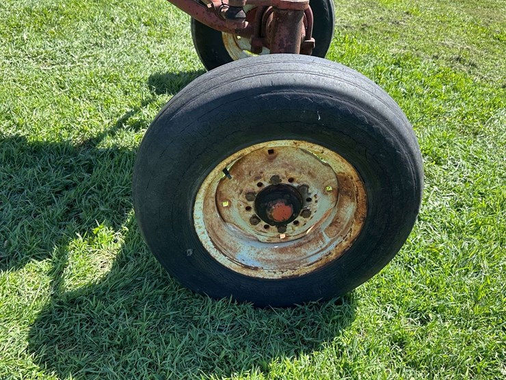 cockshutt-1550-image-43