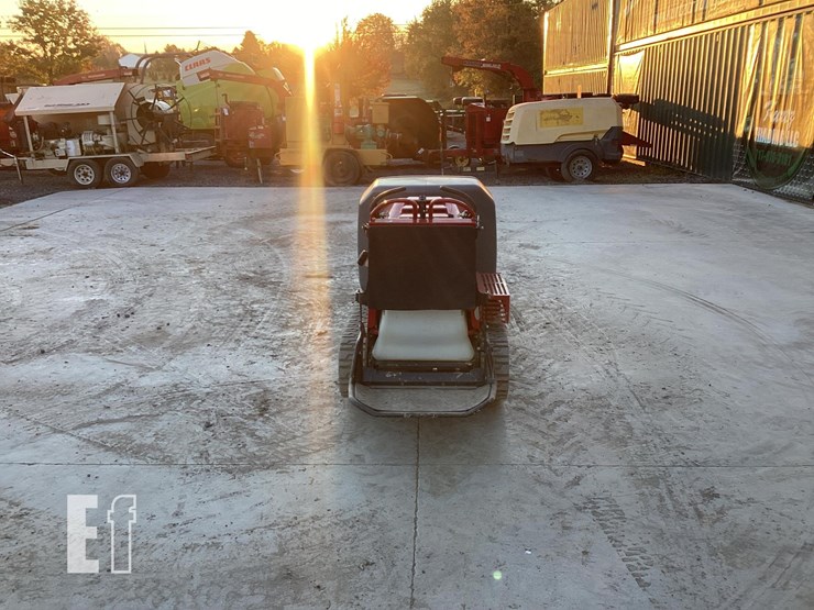 2023-toro-mbtx2500-image-3