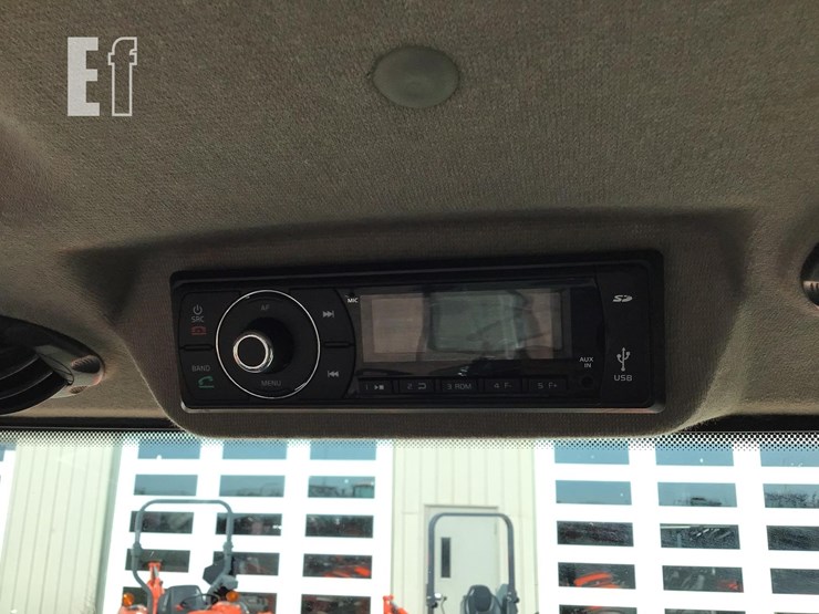 2019-case-ih-farmall-75a-image-23