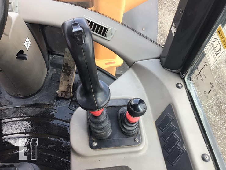 2002-case-321d-image-14