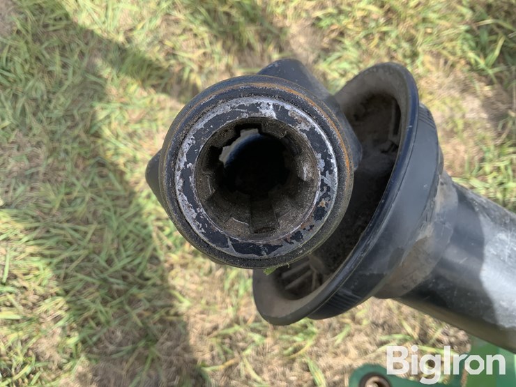 2014-john-deere-348-image-14