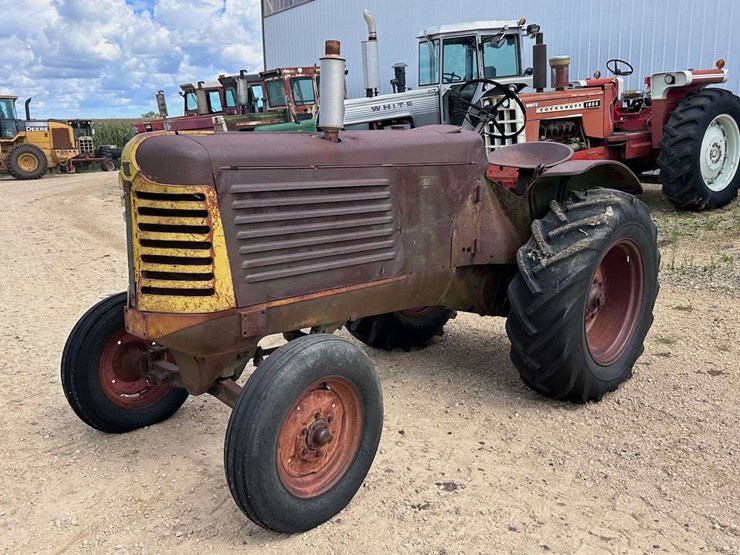 oliver-77-standard-image-1