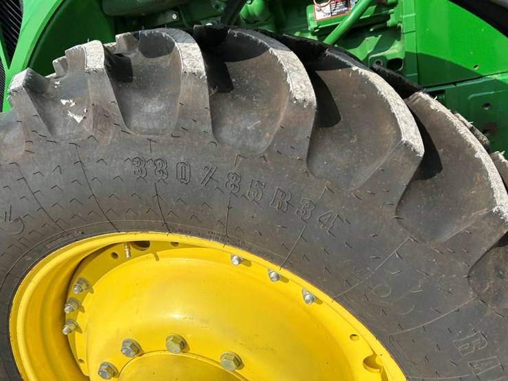 2014-john-deere-8270r-image-56