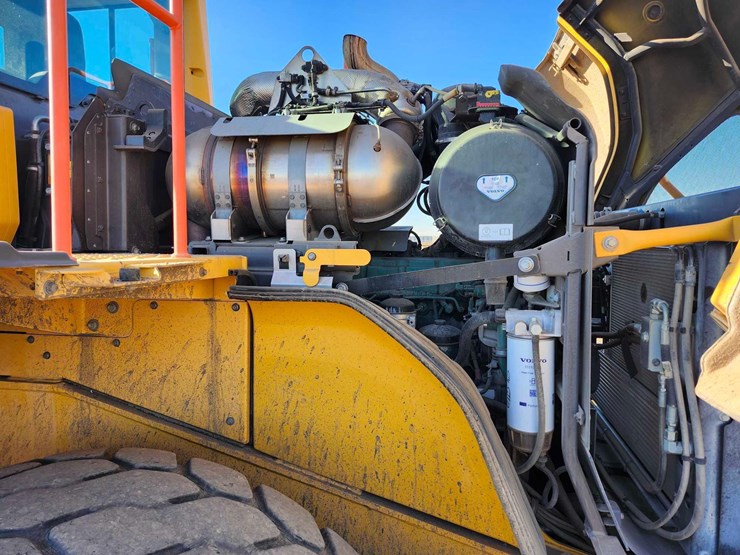 2019-volvo-l110h-image-19