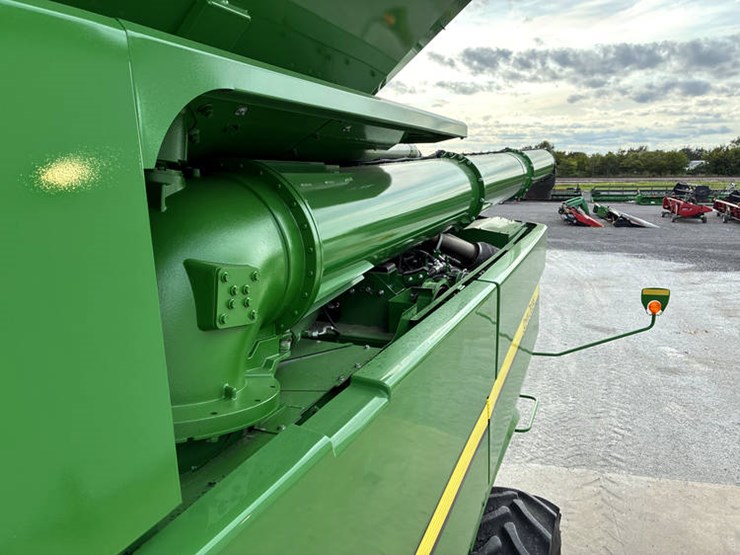 2018-john-deere-s780-image-96