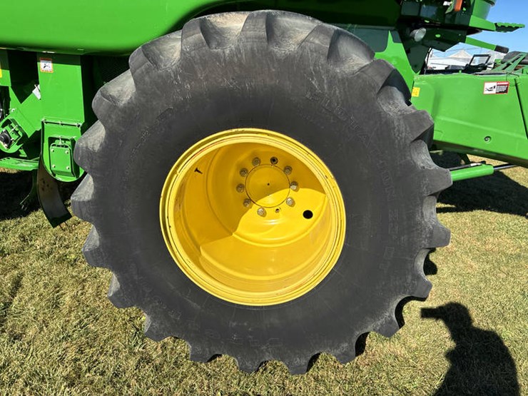 2010-john-deere-2010-image-40