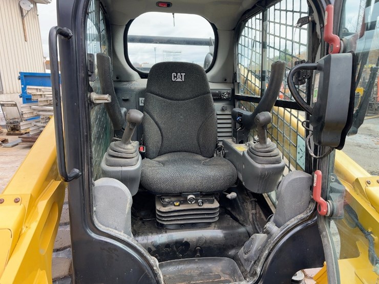 2017-caterpillar-289d-image-18