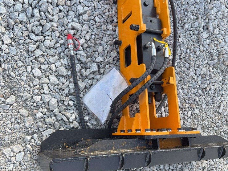 hydraulic-post-driver-image-3