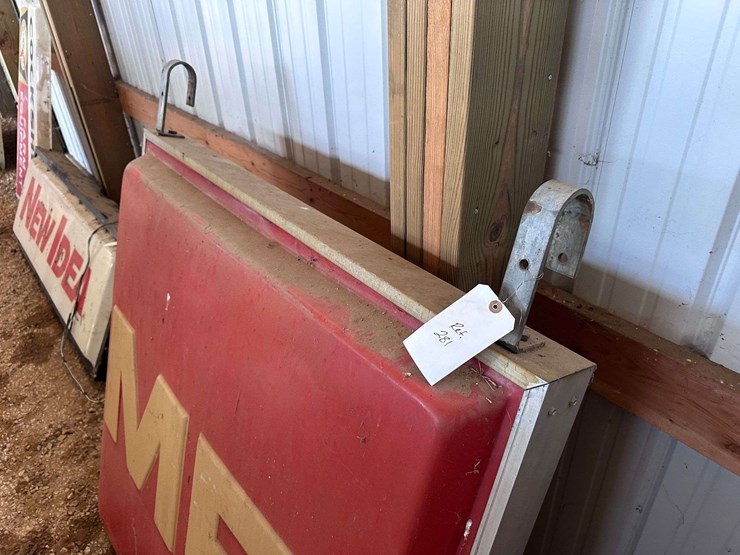 massey-ferguson-lighted-double-sided-bubble-sign-image-7