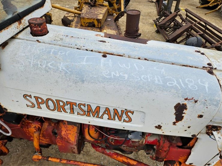 #3097-•-ih-wd4-tractor-image-11