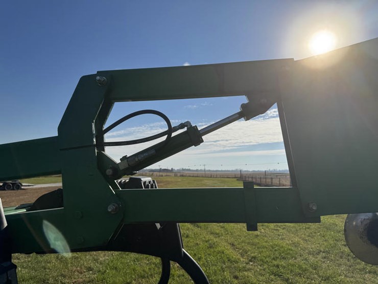 john-deere-2700-image-23