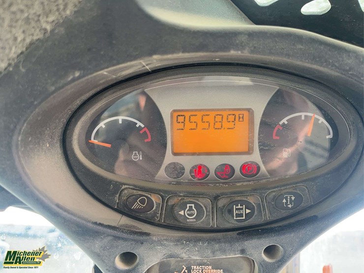 2015-bobcat-t550-image-19