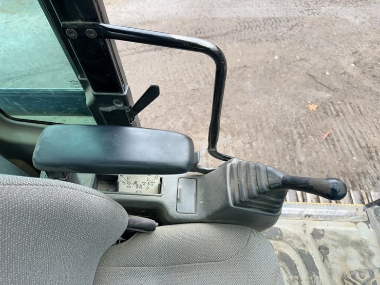 2008-caterpillar-330dl-hydraulic-excavator-image-38