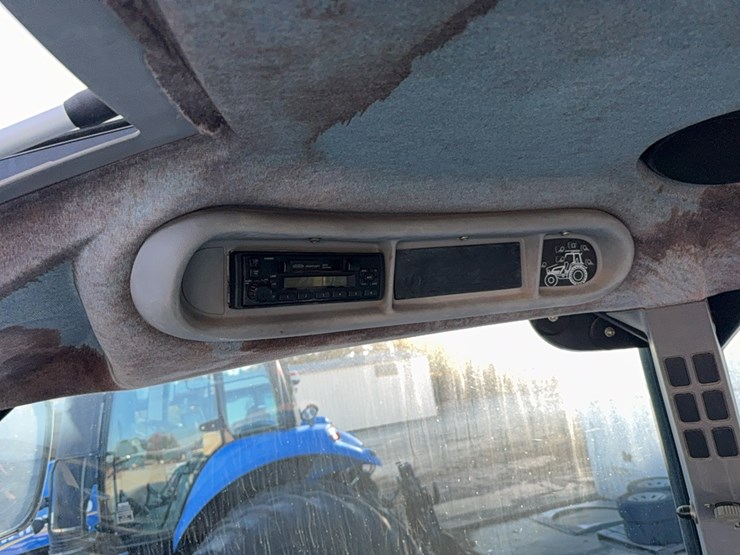 new-holland-t6070-image-63