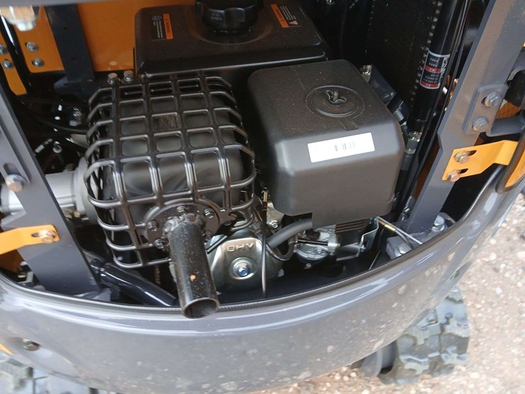 2025-qk18r-mini-excavator-image-20