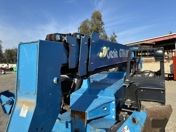 2018-genie-gth1056-image-9