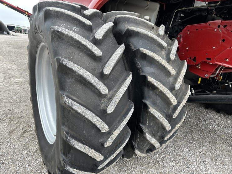 2019-case-ih-8250-image-61