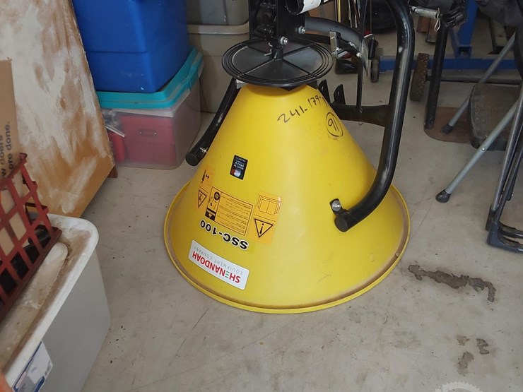 2023-mahindra-1635-hst-image-52