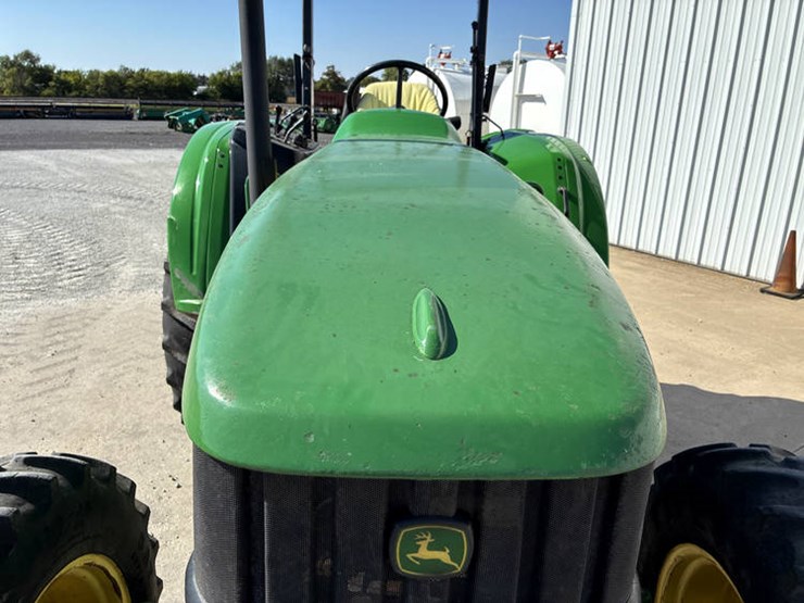 2007-john-deere-6215-image-13