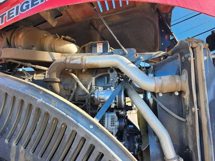 2012-case-ih-400-image-29