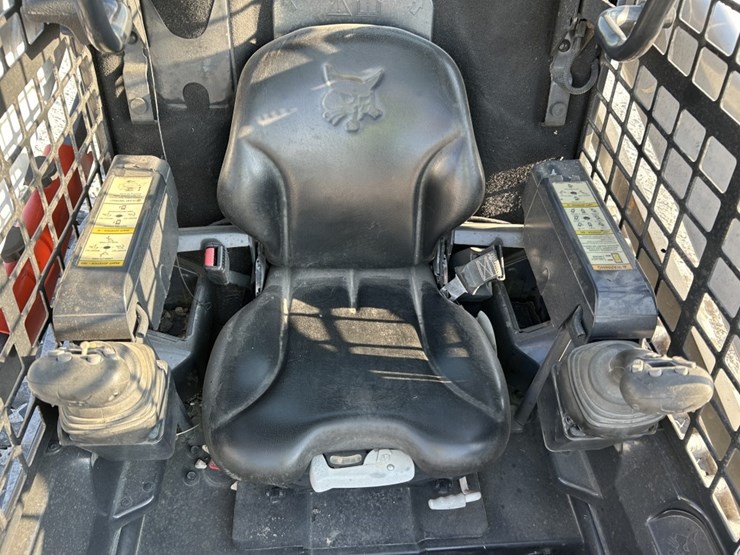 bobcat-t595-image-21