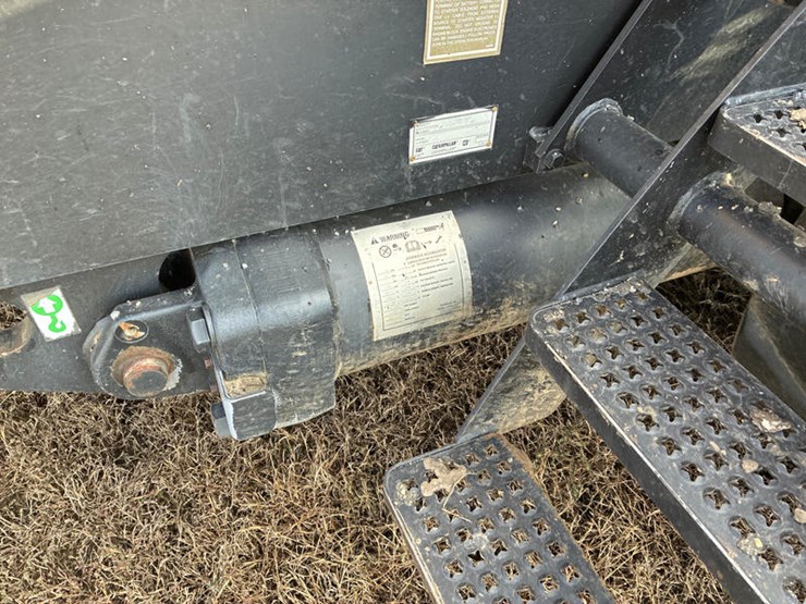 #114632-•-cat-85e-#6js00405-image-29