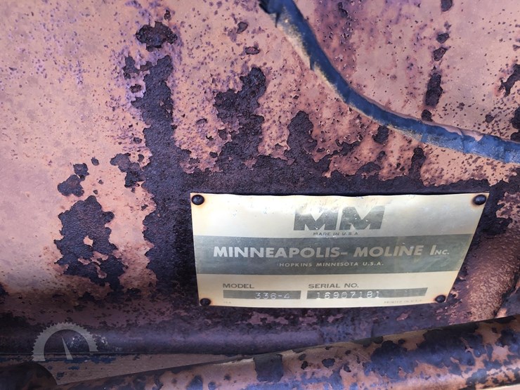 minneapolis-moline-m602-image-13