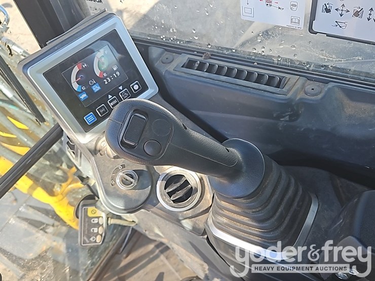 2022-kobelco-sk55rx-image-37