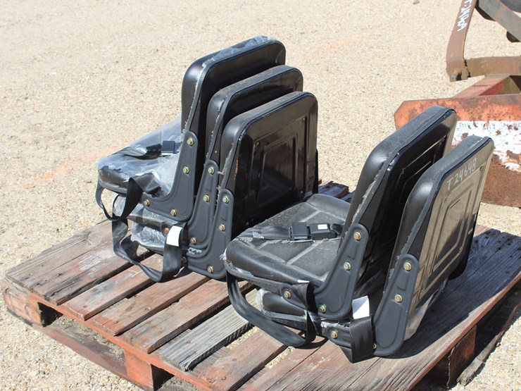 #24648-•-5-equipment-seats-image-3