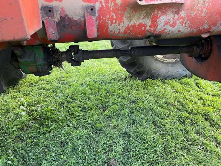 cockshutt-2150-image-33