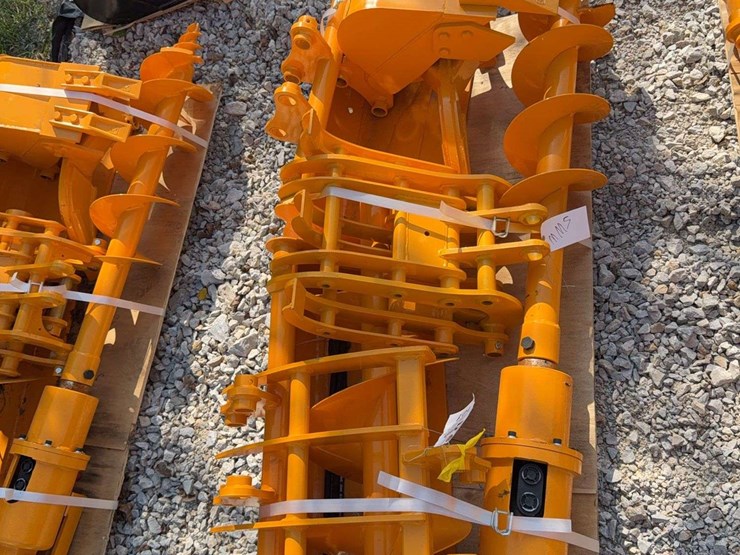 mini-excavator-attachment-set-(8-piece-kit)-image-1