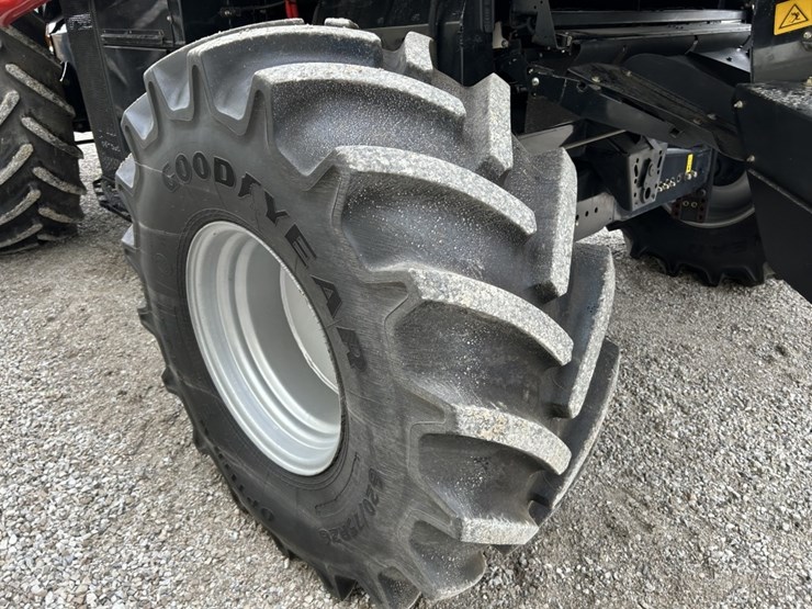 2019-case-ih-8250-image-68