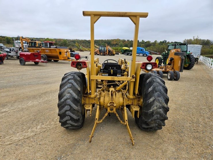 #3093-•-massey-ferguson-34a-tractor/loader-image-4