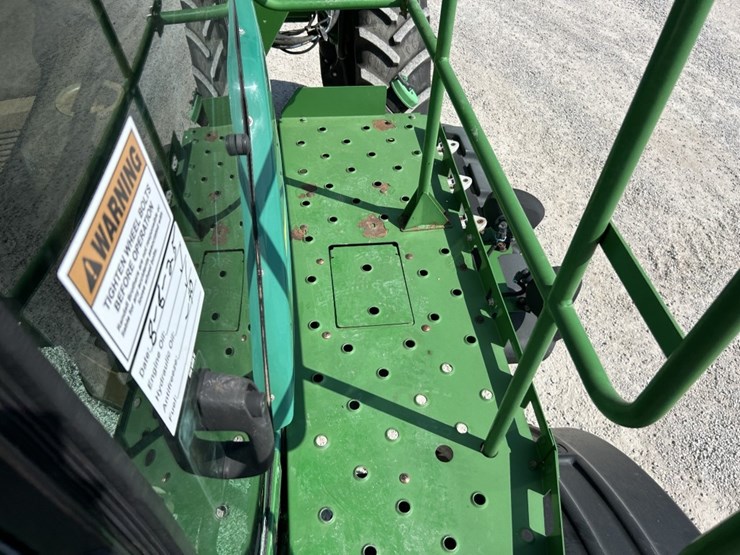 2012-john-deere-4940-image-50