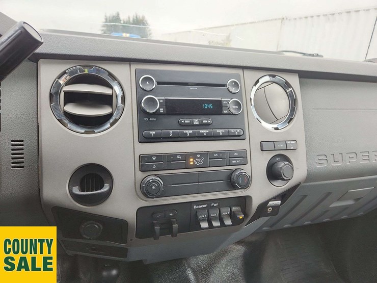 2015-ford-f550-image-13