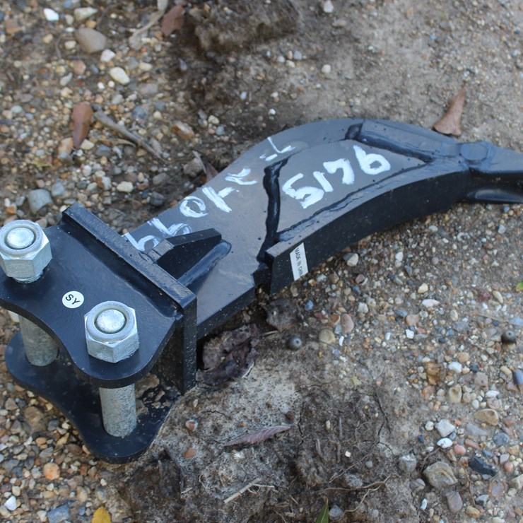 #5176 • 2025 WOLVERINE MINI RIPPER FOR EXCAVATOR