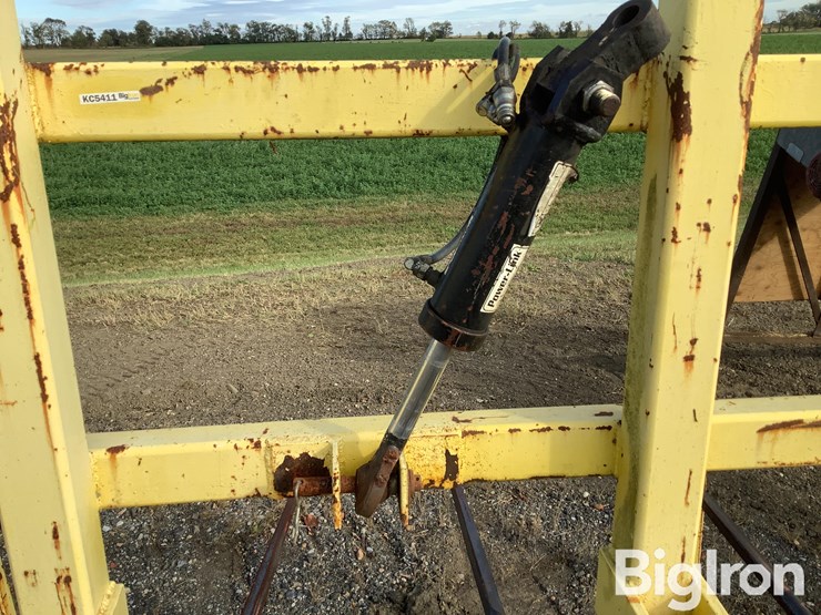 4-tine-square-bale-spear-image-5