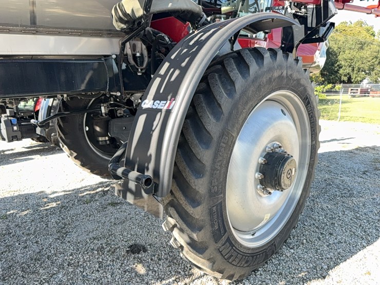 2023-case-ih-4350-patriot--sprayer-image-15