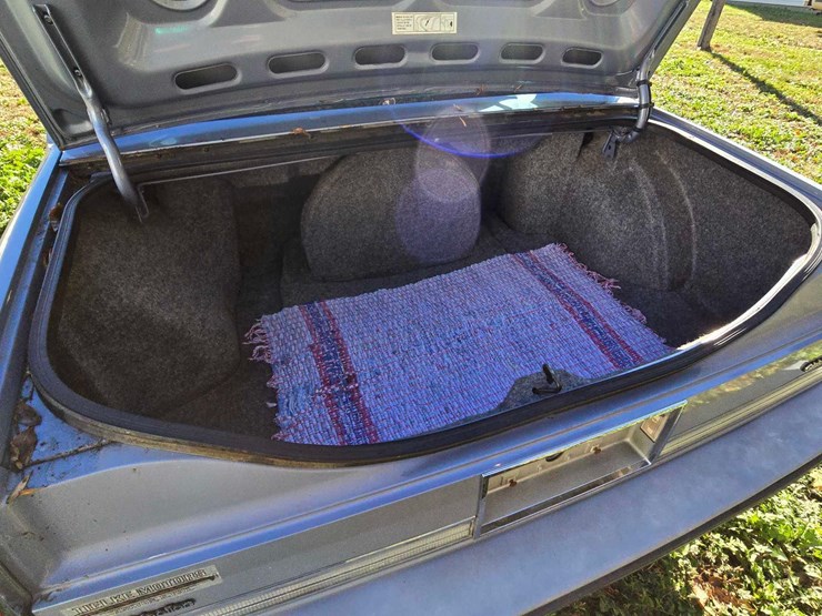 1985-oldsmobile-ninety-eight-regency-image-9