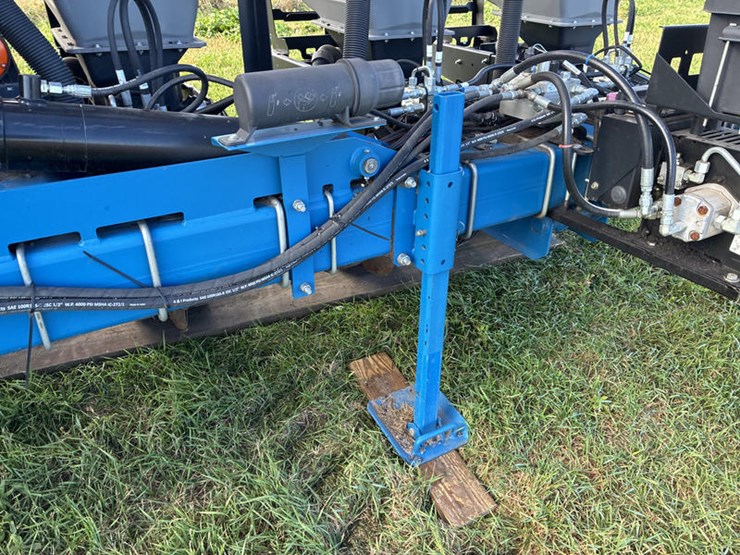 2019-kinze-3140-image-11