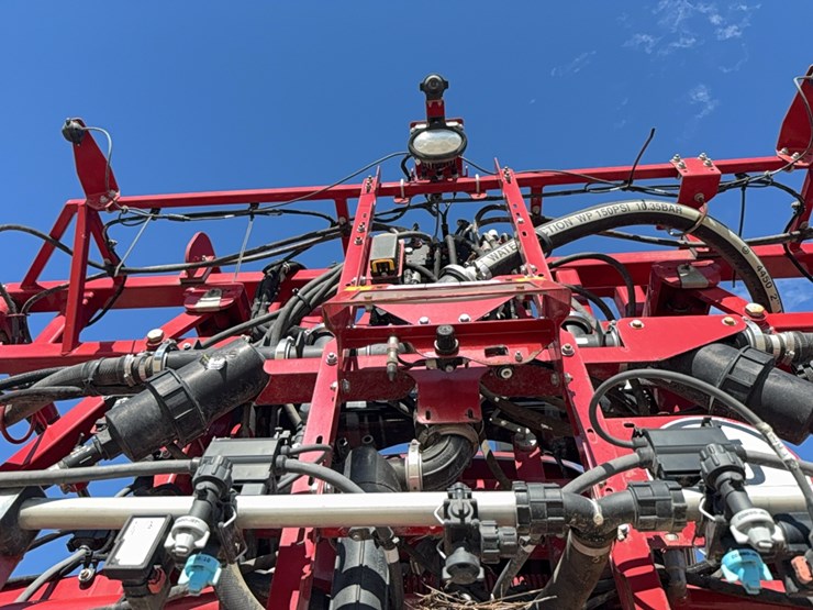 2023-case-ih-4350-patriot--sprayer-image-70