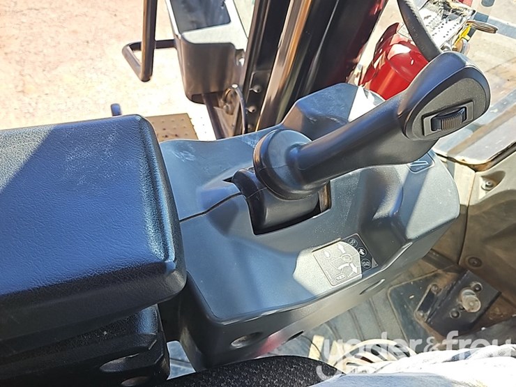 2017-caterpillar-966m-image-52