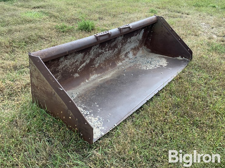 skid-steer-loader-bucket-image-3