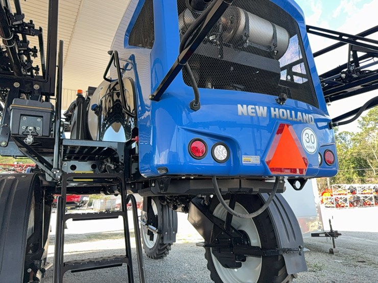 2023-new-holland-sp.310f-image-85
