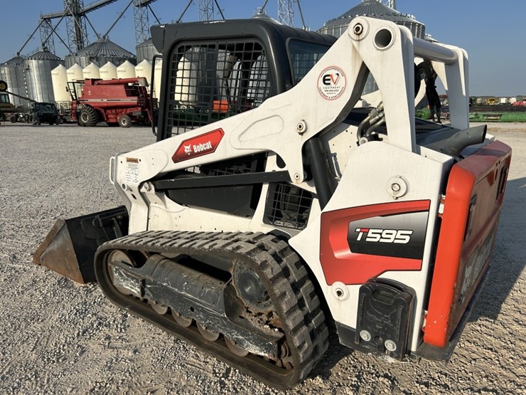 bobcat-t595-image-33